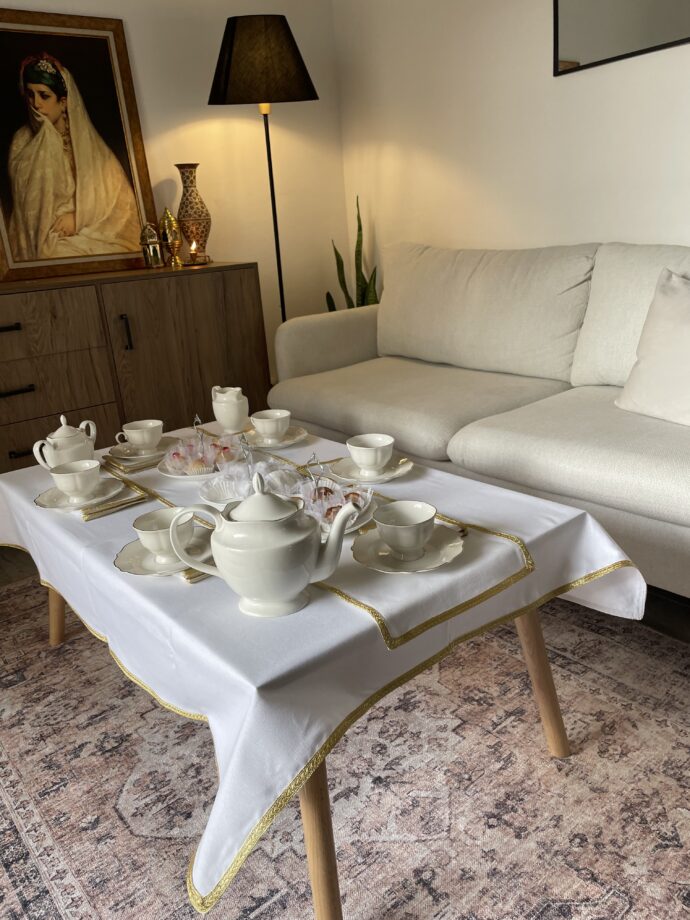 ⁦Pack table basse ( nappe + chemin de table + 6 serviettes)⁩ - الصورة ⁦3⁩